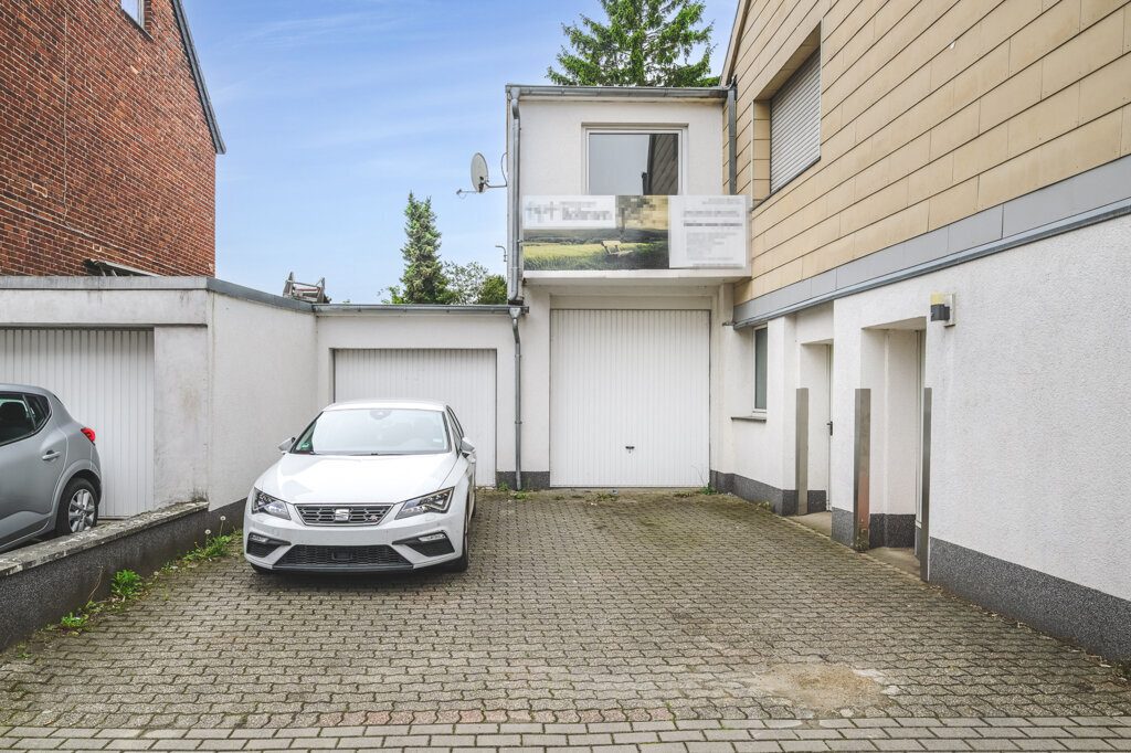 Immobilienangebot - Alsdorf - Renditehäuser - Renditestark! Wohn- u. Geschäftshaus mit großer Gewerbeeinheit, zwei Wohnungen und Potenzialflächen