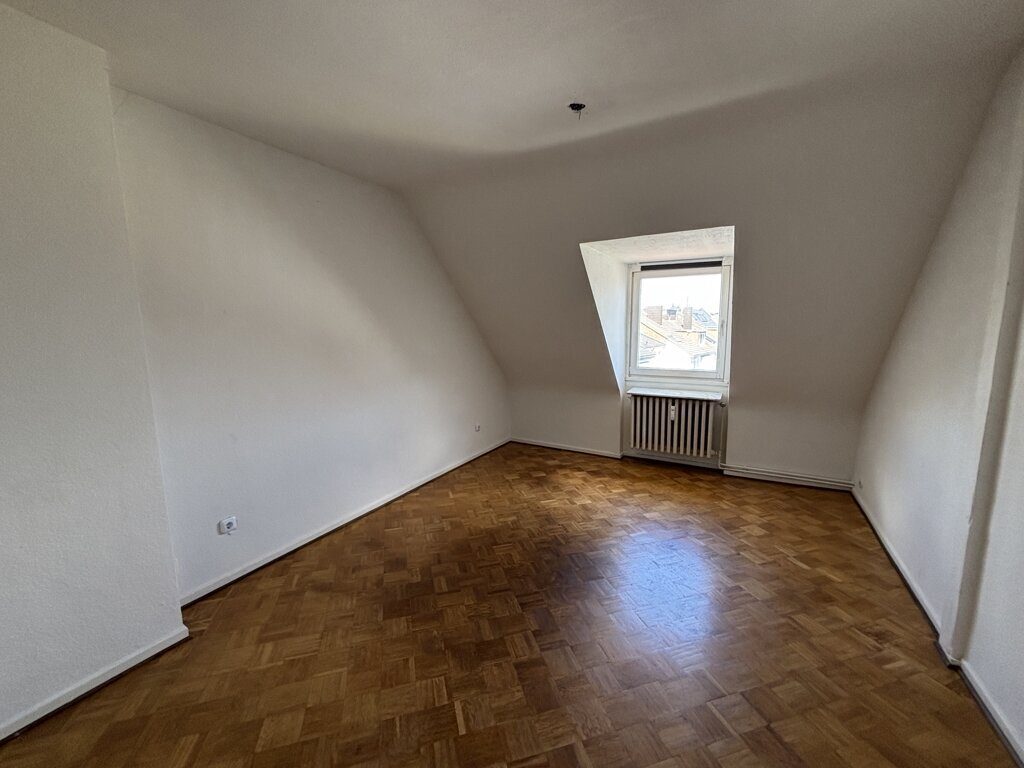 Immobilienangebot - Aachen - Wohnen - Drei-Zimmer-Eigentumswohnung mit Balkon in Citylage