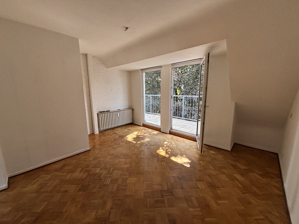 Immobilienangebot - Aachen - Wohnen - Drei-Zimmer-Eigentumswohnung mit Balkon in Citylage