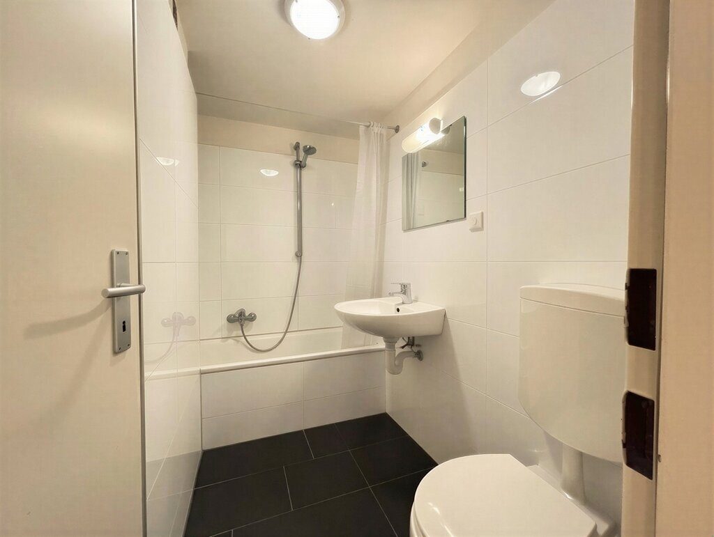 Immobilienangebot - Aachen - Wohnen - Sanierte 1-Zimmerwohnung mit Balkon zwischen Aachen-Burtscheid und Hangeweiher