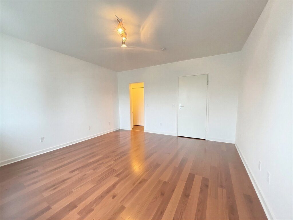 Immobilienangebot - Aachen - Wohnen - Sanierte 1-Zimmerwohnung mit Balkon zwischen Aachen-Burtscheid und Hangeweiher
