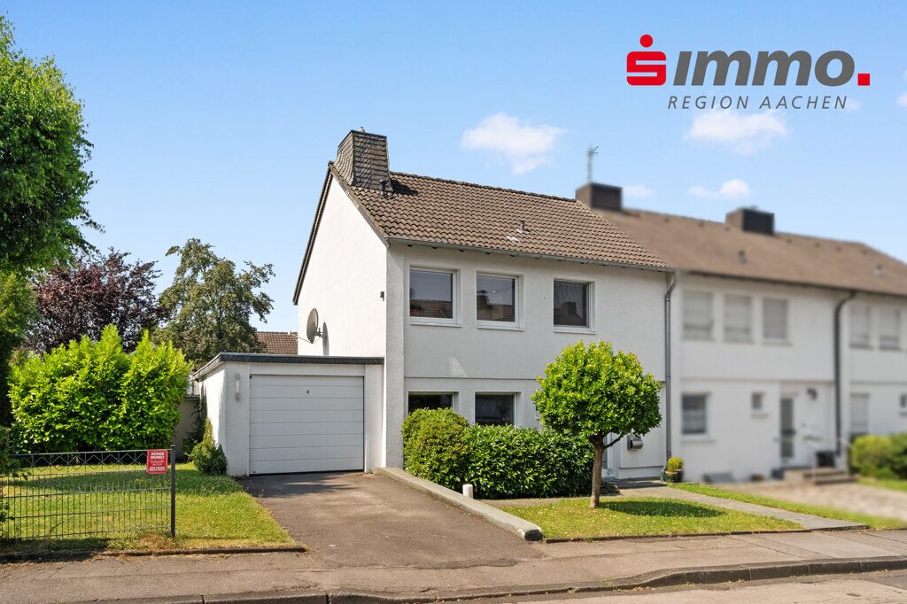 Immobilienangebot - Stolberg (Rheinland) - Wohnen - Modernisiertes Reihenendhaus mit hochwertiger Einbauküche, Traumgarten und Garage in ruhiger und beliebter Lage