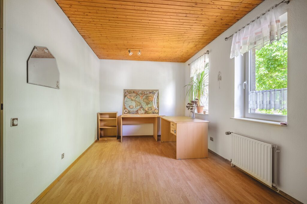Immobilienangebot - Aachen - Wohnen - EFRH mit Garage und kleinem Süd-Garten in absolut beliebter Wohnlage