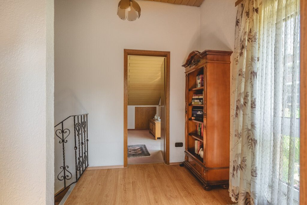 Immobilienangebot - Würselen - Wohnen - Bardenberg!
Top gepflegtes Einfamilienhaus für 2 Personen in bester Lage