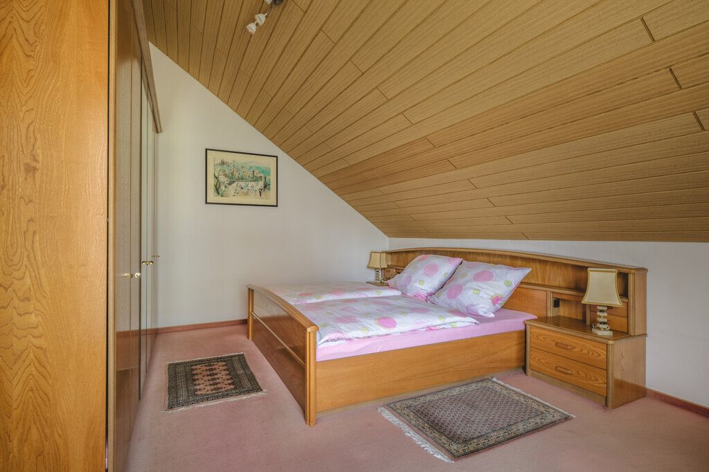 Immobilienangebot - Würselen - Wohnen - Bardenberg!
Top gepflegtes Einfamilienhaus für 2 Personen in bester Lage