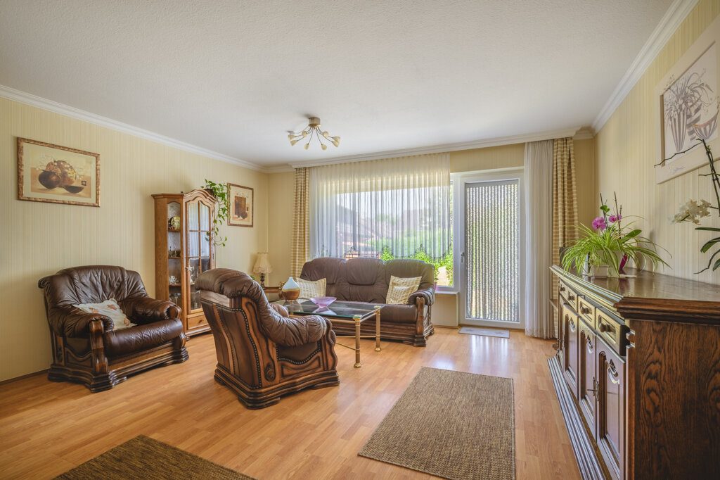 Immobilienangebot - Würselen - Wohnen - Bardenberg!
Top gepflegtes Einfamilienhaus für 2 Personen in bester Lage