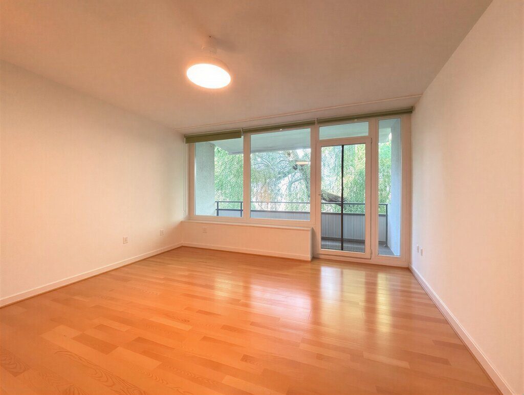 Immobilienangebot - Aachen - Wohnen - Bezugsfreies Studentenappartement mit Blick ins Grüne, zwischen AC-Burtscheid und dem Hangeweiher