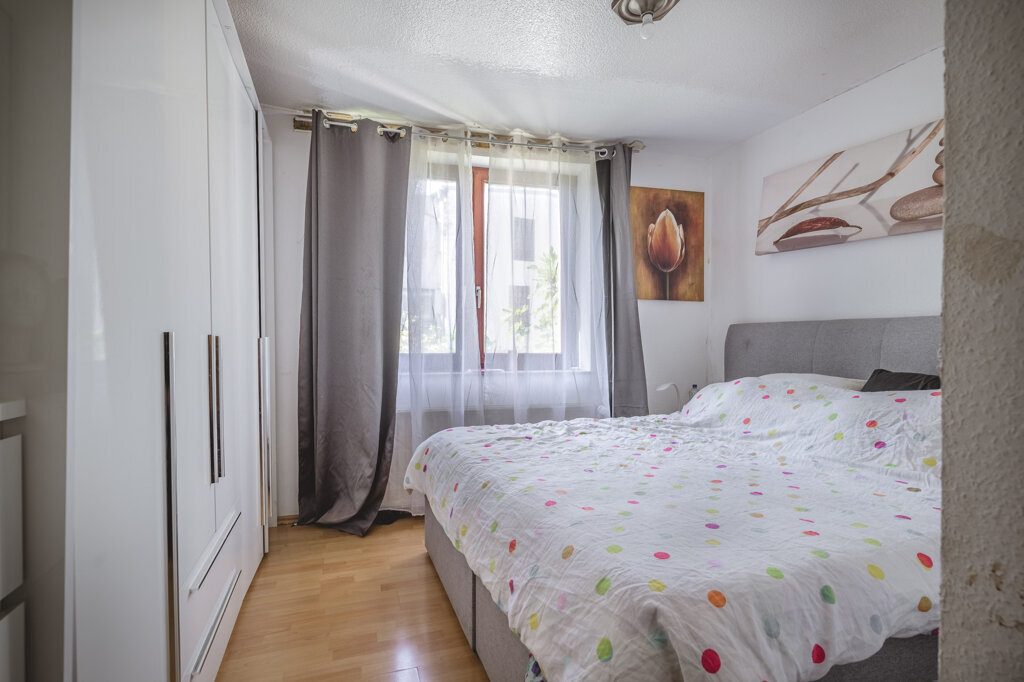 Immobilienangebot - Alsdorf - Wohnen - Nähe Burgpark!
Vermietetes Wohn- und Geschäftshaus als solide Kapitalanlage im Herzen der Stadt