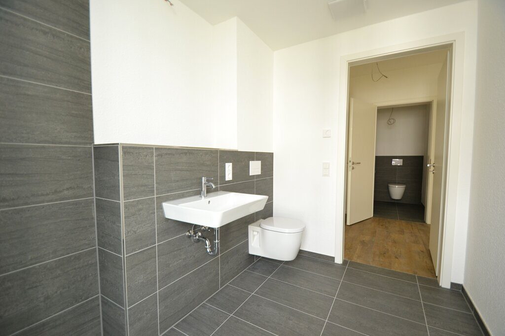 Immobilienangebot - Aachen - Wohnen - Neubau-3-Zimmer-Erdgeschosswohnung mit großer Terrasse in ruhiger, beliebter Lage von Aachen-Stadt