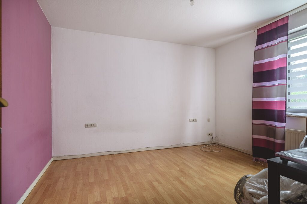 Immobilienangebot - Aachen - Wohnen - Laurensberg!
Freistehendes Zweifamilienhaus mit großen Zusatzflächen und traumhaftem Grundstück