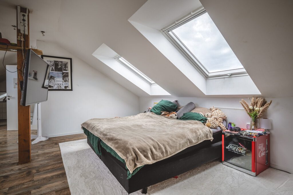 Immobilienangebot - Würselen - Wohnen - Bardenberg!
Umfassend saniertes Einfamilienhaus mit großer Wohnfläche und tollem Garten