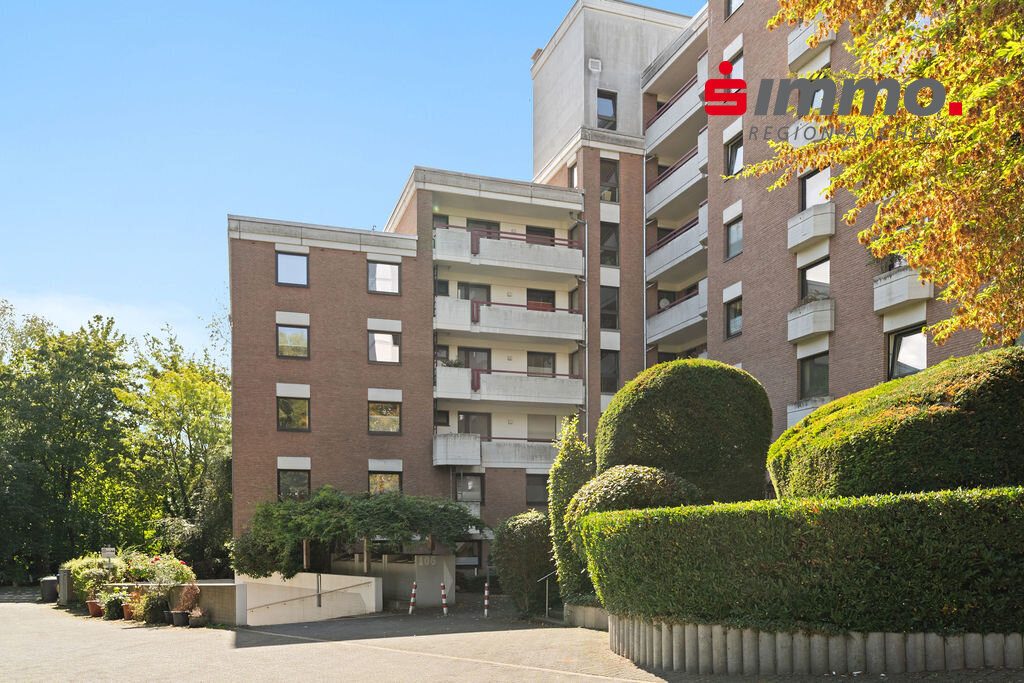 Immobilienangebot - Aachen / Laurensberg - Wohnen - 4‑Zimmer-Maisonettewohnung mit Garten, eigenem Eingang und PKW-Stellplatz im Herzen von Laurensberg
