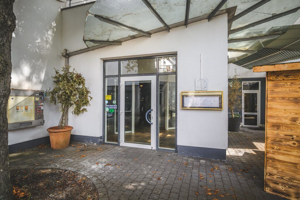 Immobilienangebot - Aachen - Rest/Spezial - Zwischen Hangeweiher und Maria-Theresia-Allee!
Moderne Gewerbefläche mit optionalem Außenbereich