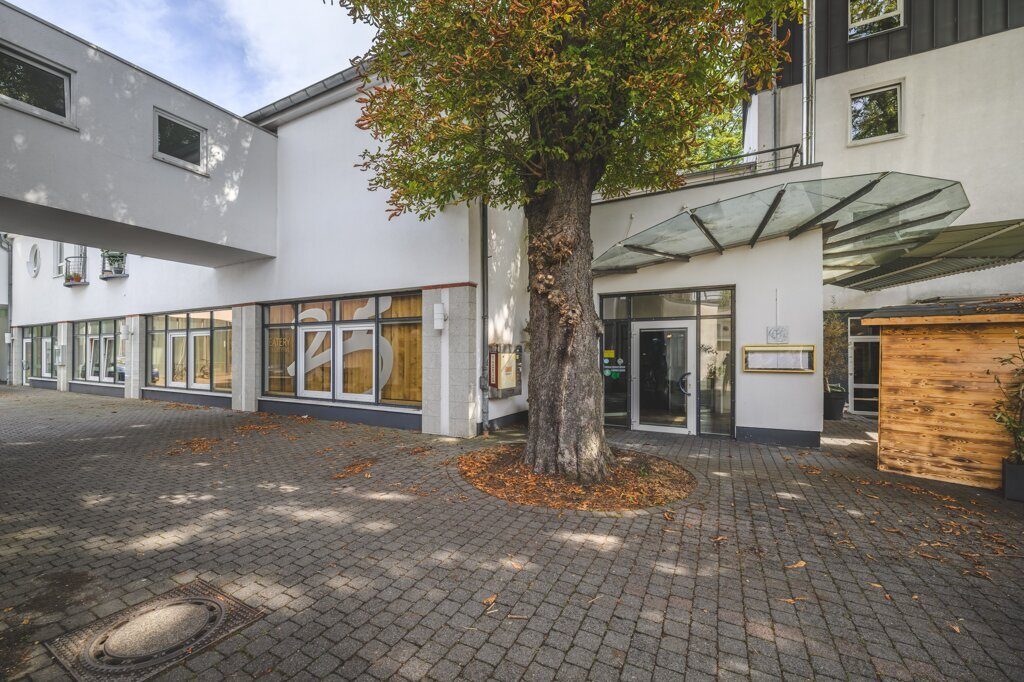 Immobilienangebot - Aachen - Rest/Spezial - Zwischen Hangeweiher und Maria-Theresia-Allee!
Moderne Gewerbefläche mit optionalem Außenbereich