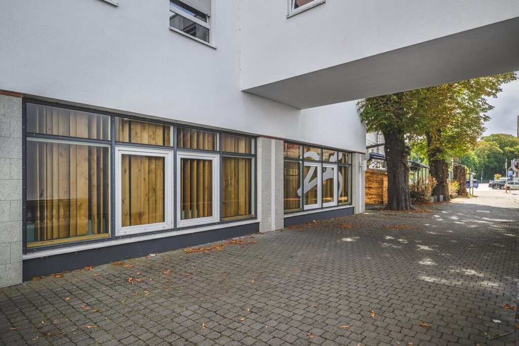 Immobilienangebot - Aachen - Rest/Spezial - Zwischen Hangeweiher und Maria-Theresia-Allee!
Moderne Gewerbefläche mit optionalem Außenbereich