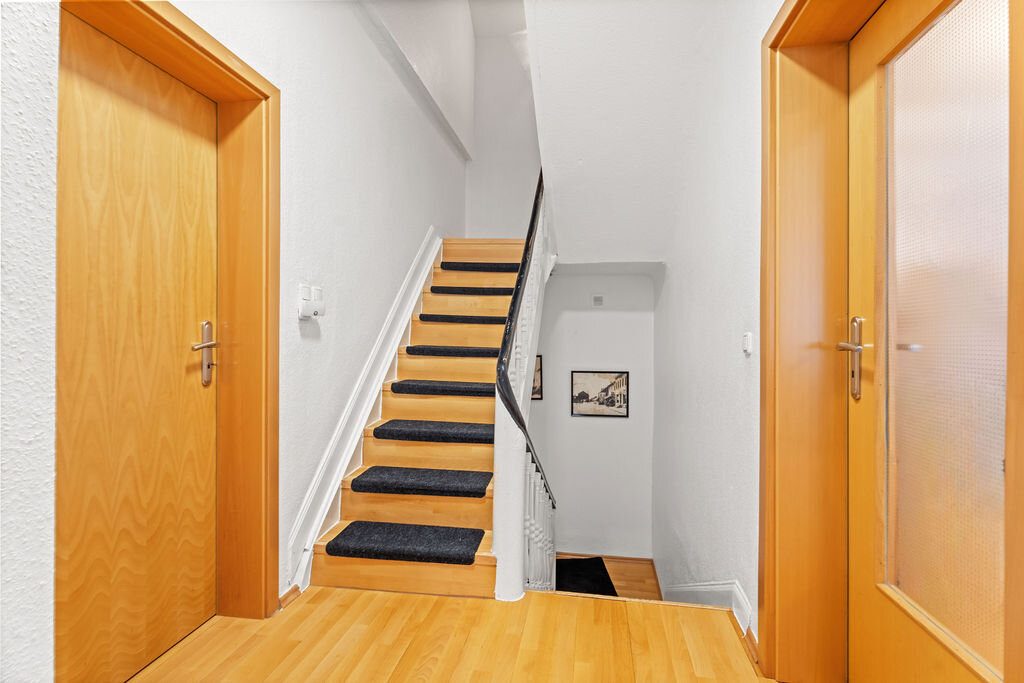 Immobilienangebot - Aachen - Wohnen - Wohn- und Geschäftshaus mit vielseitigen Nutzungsmöglichkeiten in Aachen-Eilendorf