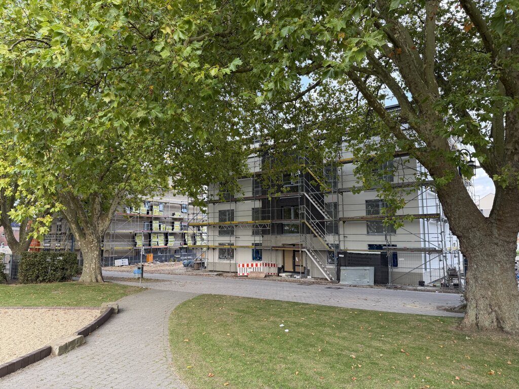 Immobilienangebot - Alsdorf - Renditehäuser - Anlagepaket mit 2 Neubau-Wohnhäusern
KfW-40-Standard, € 3.932,--/m² Wfl., in Alsdorf-Annapark