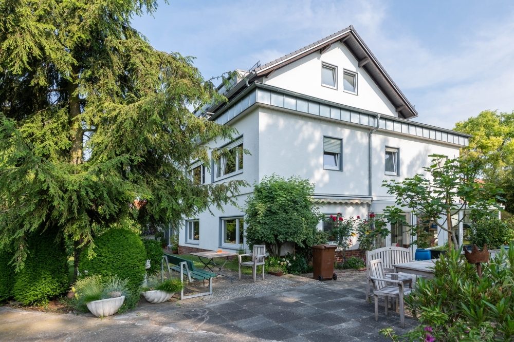 Immobilienangebot - Maintal - Alle - Maintal-Dörnigheim: Neuwertige 3 Zimmer-Wohnung mit herrlichem Süd-Balkon in direkter Main-Lage