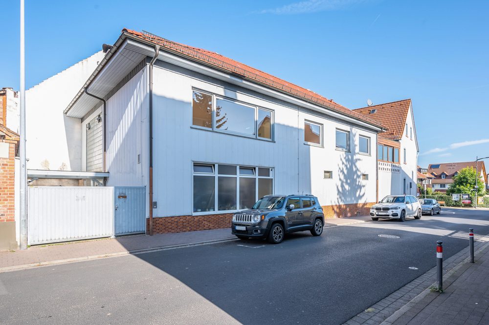 Immobilienangebot - Maintal / Wachenbuchen - Alle - Maintal-Wachenbuchen: Wunderschöne & großzügige 3,5 Zimmer-Wohnung mit Balkon & eigenem Eingang