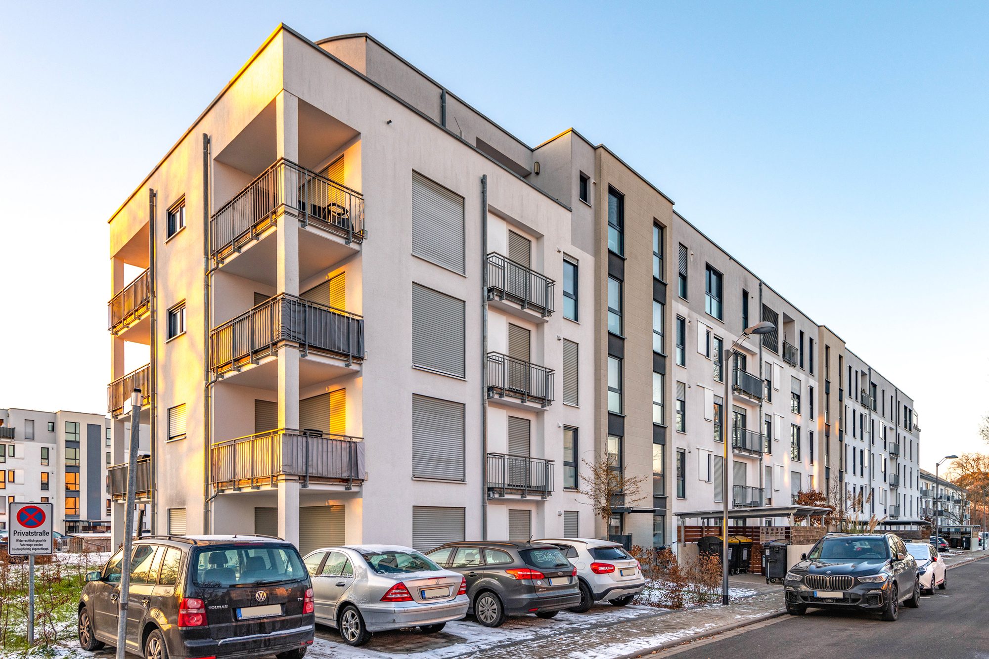 Immobilienangebot - Hanau - Alle - Hanau-Großauheim: "Lehrhöfer-Park" - Wunderschöne 3-Zimmer-Wohnung mit Süd-Balkon & Einbauküche