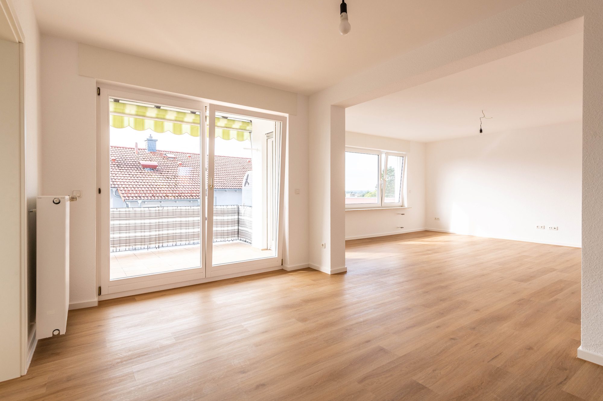 Immobilienangebot - Maintal - Alle - Maintal-Hochstadt: Wunderschöne, neuwertige 3,5 Zimmer-Wohnung mit Süd-Loggia und tollem Grundriss