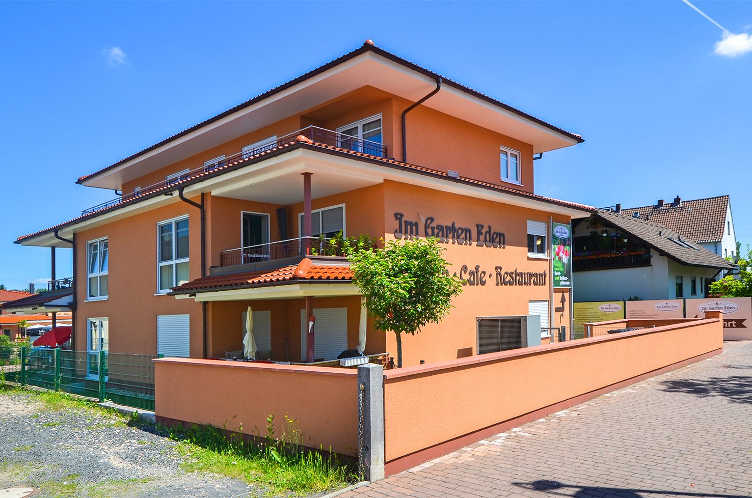 Immobilienangebot - Maintal - Alle - Maintal-Dörnigheim: Neuwertige, schön geschnittene 3-Zimmer-Erdgeschoss-Wohnung in zentraler Lage