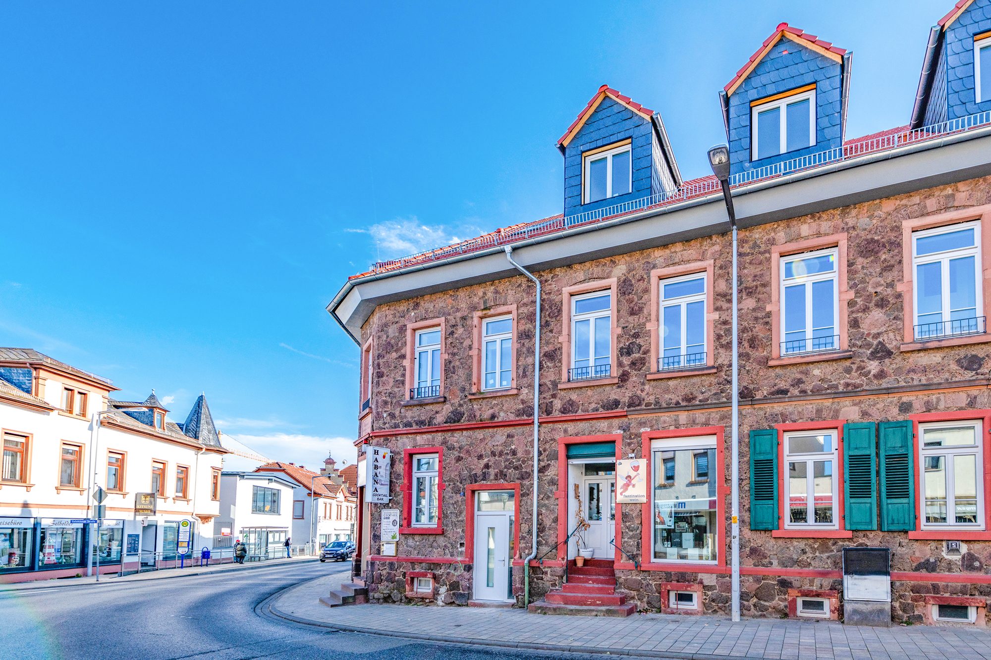 Immobilienangebot - Langenselbold - Alle - Langenselbold: Sanierte, möblierte 1-Zimmer-Wohnung mit Einbauküche in zentraler Wohnlage