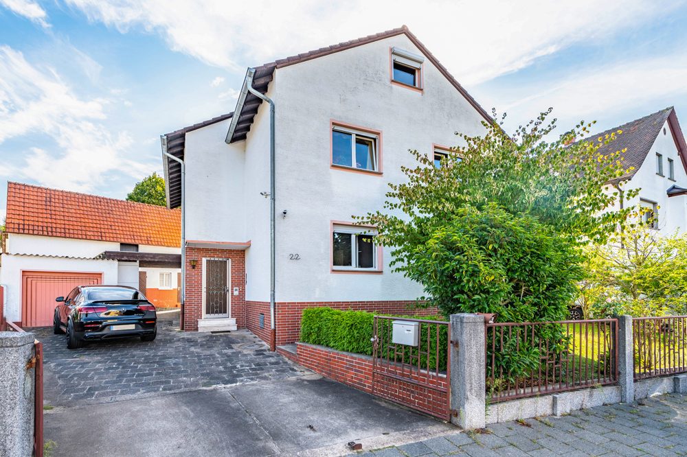 Immobilienangebot - Rodenbach - Alle - Oberrodenbach: Großzügiges Ein- bis Zweifamilienhaus mit Nebengebäude in ruhiger & bevorzugter Lage