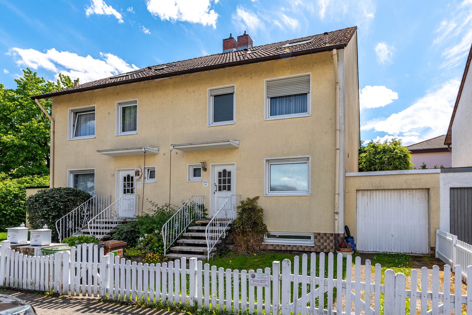 Immobilienangebot - Maintal / Bischofsheim - Alle - Maintal-Bischofsheim: Großzügige, gepflegte Doppelhaushälfte in familienfreundlicher Sackgassenlage