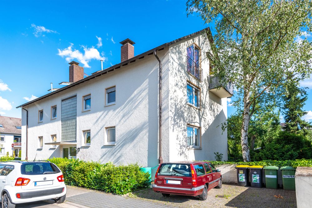 Immobilienangebot - Frankfurt am Main / Bergen-Enkheim - Alle - Bergen-Enkheim: Wunderschöne sanierte 3 Zimmer-Wohnung mit herrlichem Süd-Balkon in ruhiger Wohnlage