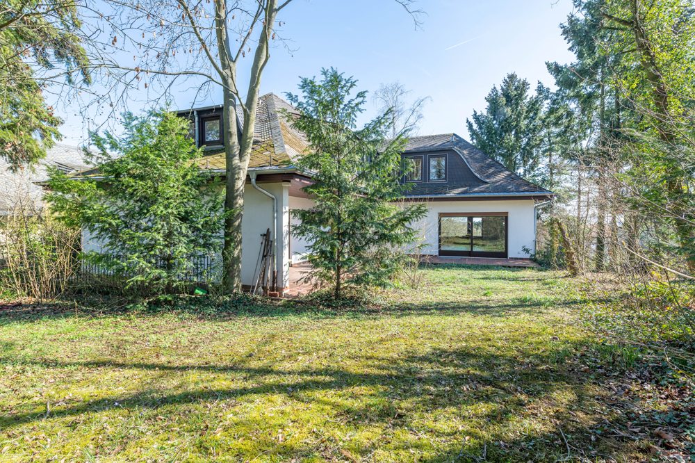 Immobilienangebot - Maintal - Alle - Maintal-Hochstadt: Großzügige 3 Zimmer-Wohnung mit eigenem Garten in ruhiger Feldrandlage