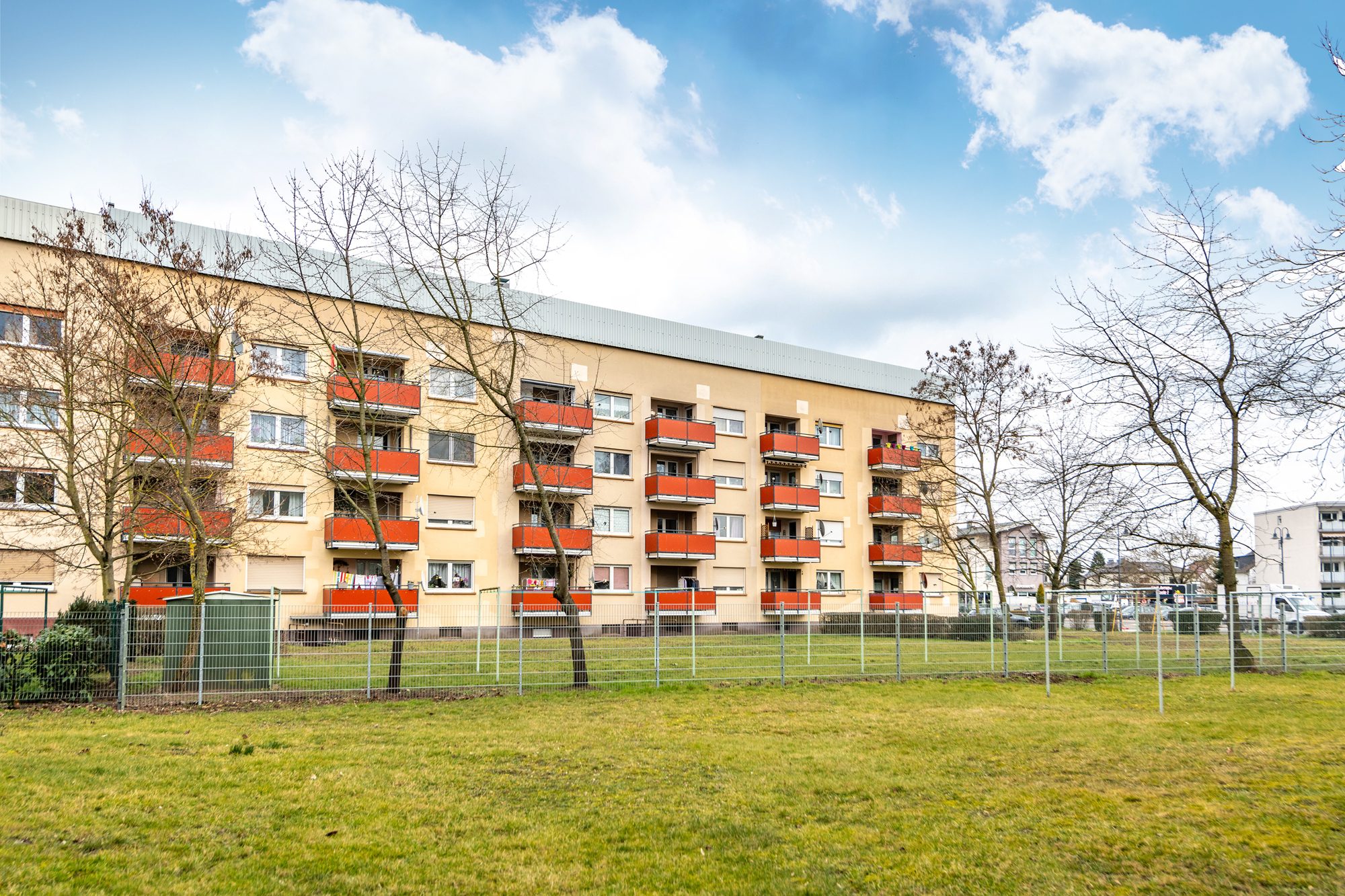 Immobilienangebot - Erlensee - Alle - Erlensee-Rückingen: Gepflegte, gut geschnittene 3 Zimmer-Wohnung mit Einbauküche und West-Balkon