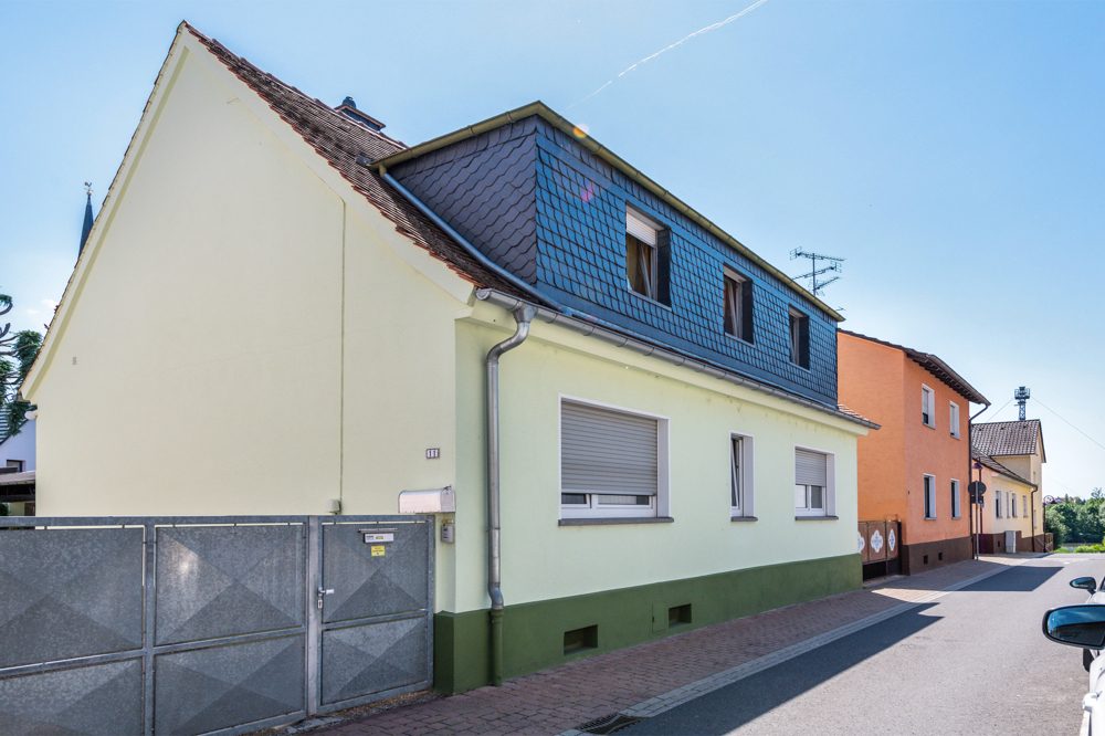 Immobilienangebot - Maintal / Dörnigheim - Alle - Maintal-Dörnigheim: "Für Wochenendheimfahrer" - Voll möblierte & gepflegte 4 Zimmer-Wohnung