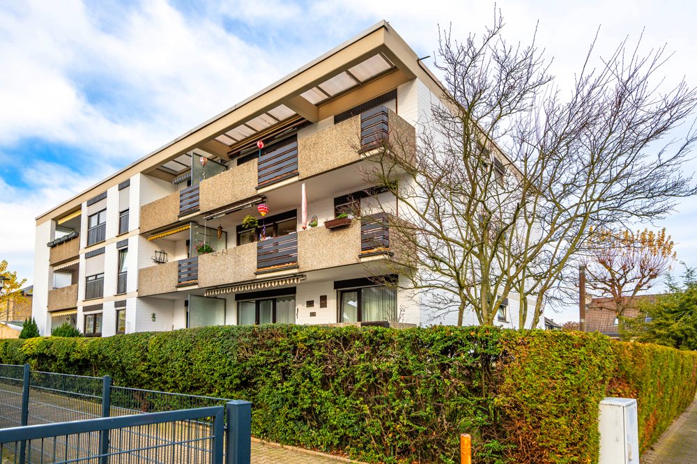 Immobilienangebot - Maintal - Alle - Maintal-Bischofsheim: Schöne 4 Zimmer-Wohnung mit Süd-West Balkon und Einbauküche in ruhiger Lage