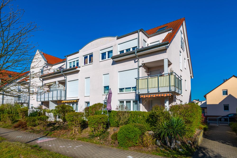 Immobilienangebot - Hanau / Klein-Auheim - Alle - Hanau Klein-Auheim: Wunderschöne 4,5 Zimmer-Maisonette-Wohnung mit Einbauküche in ruhiger Wohnlage