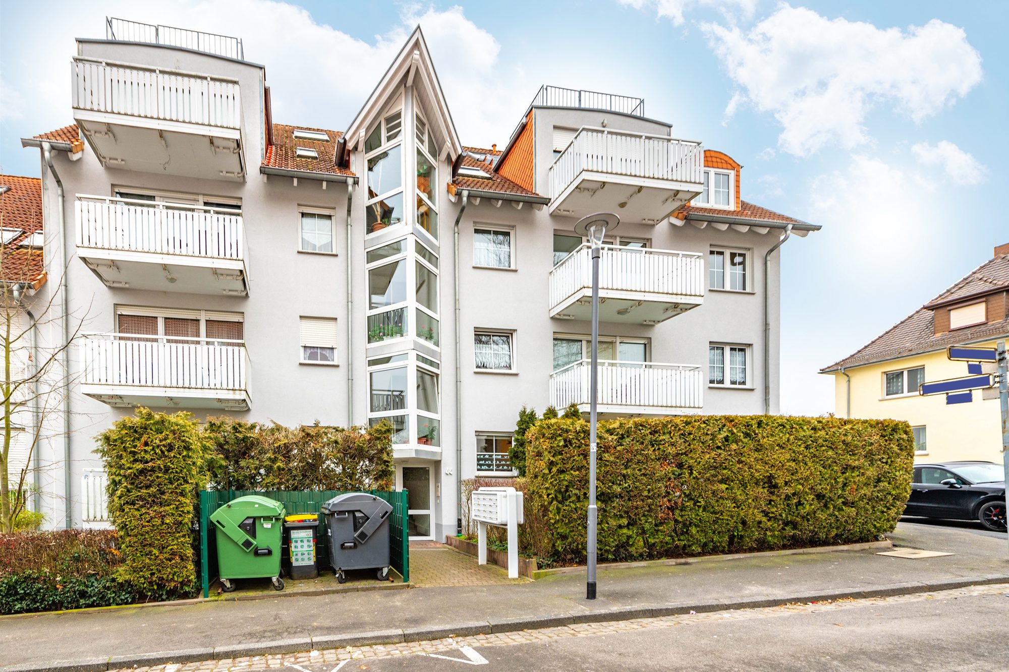 Immobilienangebot - Offenbach am Main / Bieber - Alle - Offenbach-Bieber: Gemütliche 2 Zimmer-Wohnung mit Balkon und Einbauküche in ruhiger Lage