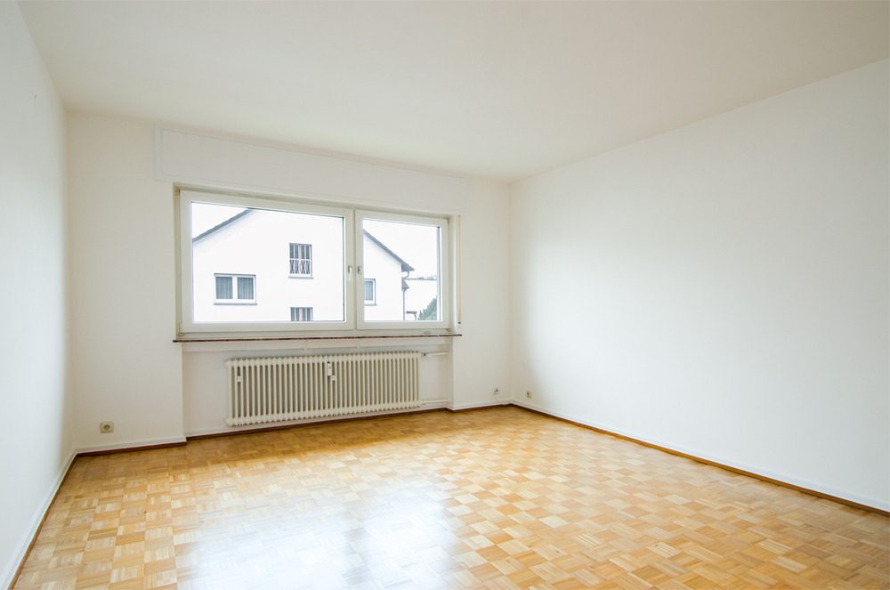 Immobilienangebot - Maintal / Bischofsheim - Alle - Maintal-Bischofsheim: Tolle, helle 3 Zimmer-Wohnung in kleiner Wohneinheit und ruhiger Wohnlage