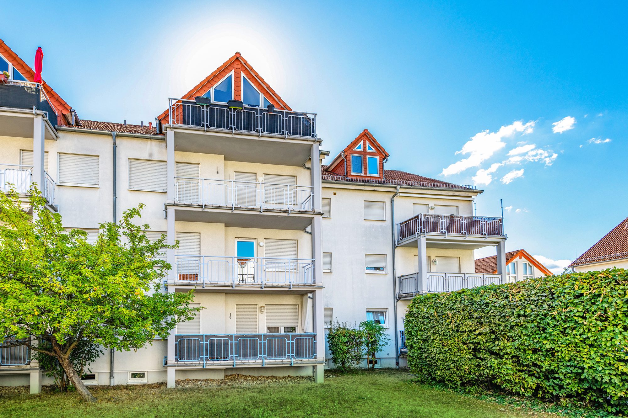Immobilienangebot - Maintal / Dörnigheim - Alle - Maintal-Dörnigheim: Wunderschöne 2 Zimmer-Wohnung mit Einbauküche und tollem Süd-West Balkon