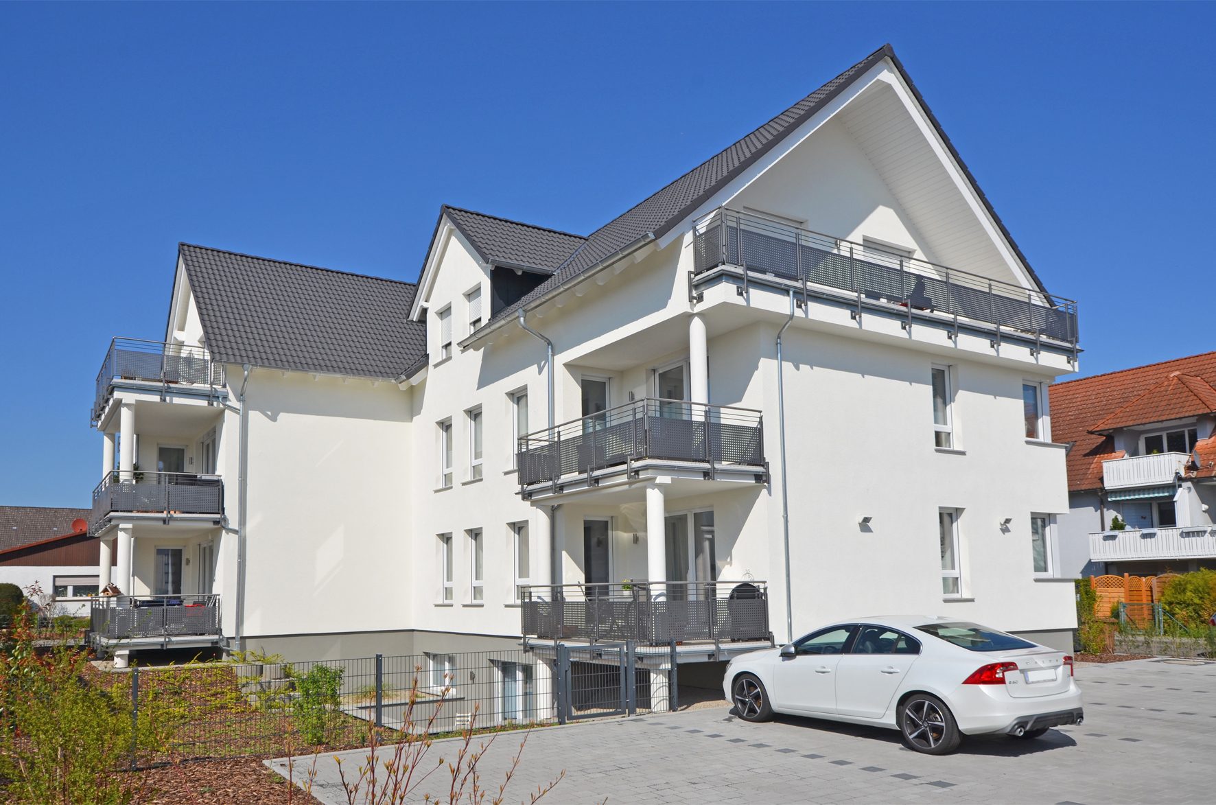 Immobilienangebot - Maintal - Alle - Maintal-Hochstadt: Traumhafte 3-Zimmer-Dachgeschoss-Wohnung mit herrlichem Balkon & Einbauküche