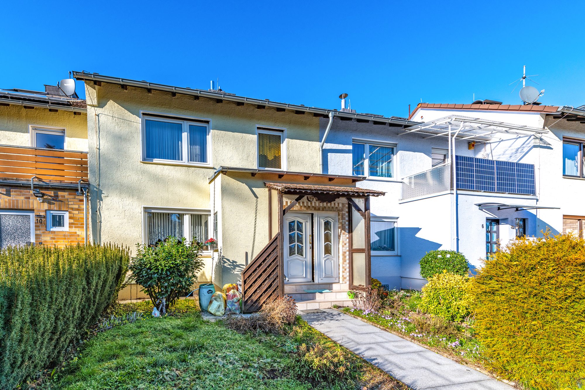 Immobilienangebot - Maintal / Bischofsheim - Alle - Maintal-Bischofsheim: Gemütliches Reihenmittelhaus mit Grundstück in begehrter Wohnlage