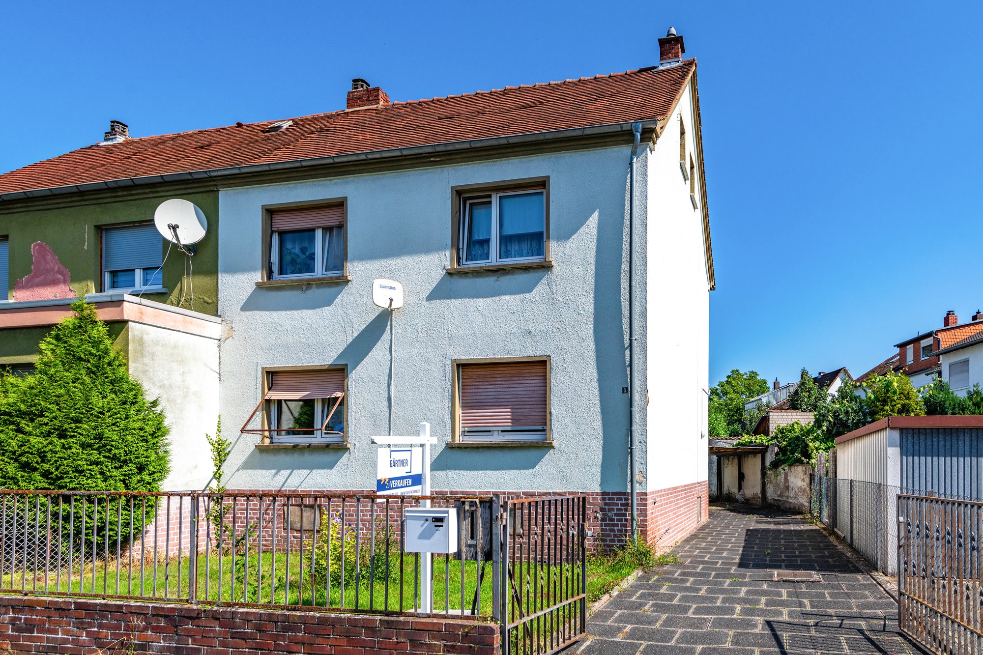 Immobilienangebot - Hanau / Großauheim - Alle - Hanau-Großauheim: Vermietetes Zweifamilienhaus mit Garten in ruhiger und beliebter Wohnlage