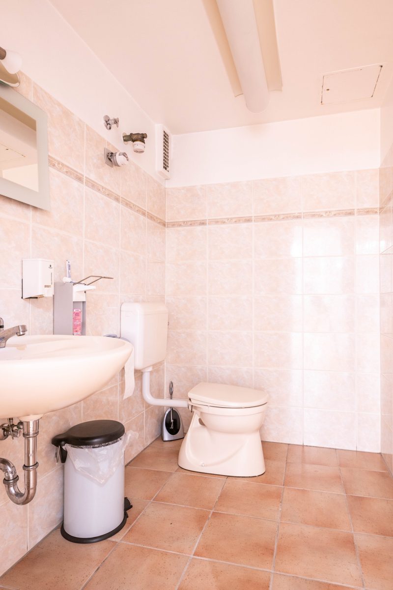 Immobilienangebot - Maintal / Bischofsheim - Alle - Maintal-Bischofsheim: Großzügige Büro- / Praxisräume mit tollem Grundriss in zentraler Lage