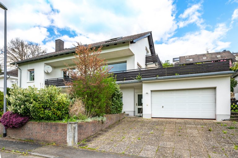 Mehrfamilienhaus in 65207 Wiesbaden / Auringen Gärtner Immobilien
