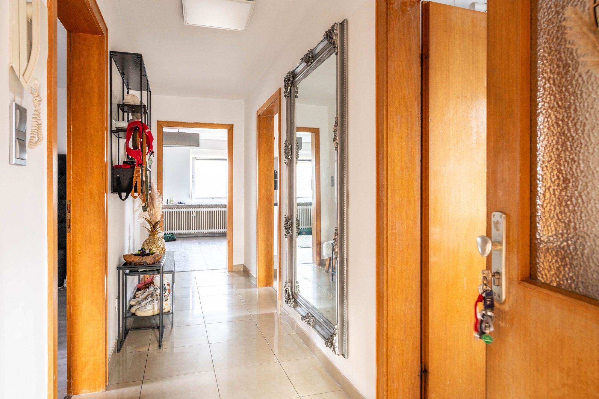 Immobilienangebot - Maintal / Dörnigheim - Alle - Maintal-Dörnigheim: Teil vermietetes 3-Parteienhaus mit attraktiver Ladenfläche in zentraler Lage
