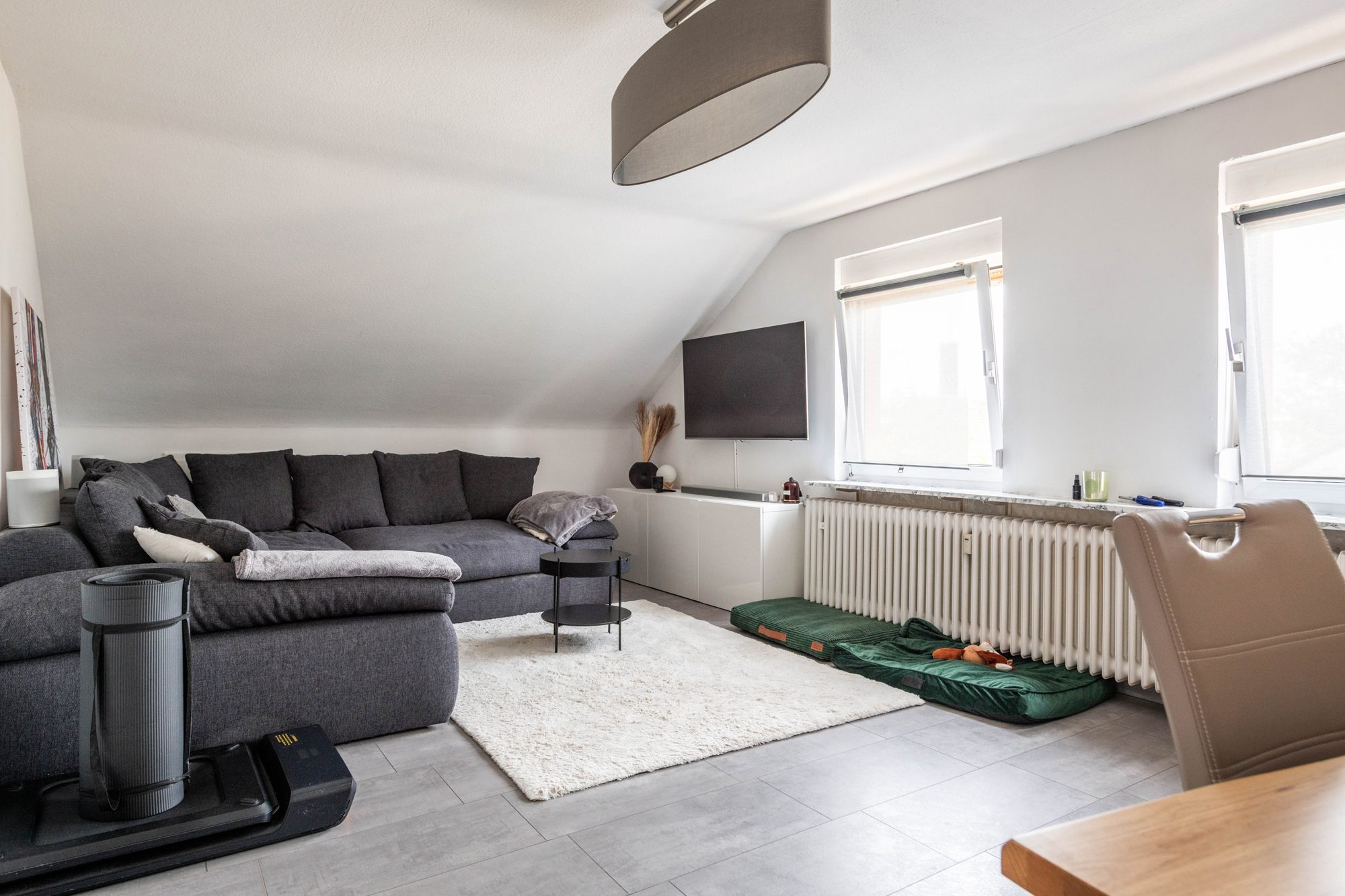 Immobilienangebot - Maintal / Dörnigheim - Alle - Maintal-Dörnigheim: Teil vermietetes 3-Parteienhaus mit attraktiver Ladenfläche in zentraler Lage