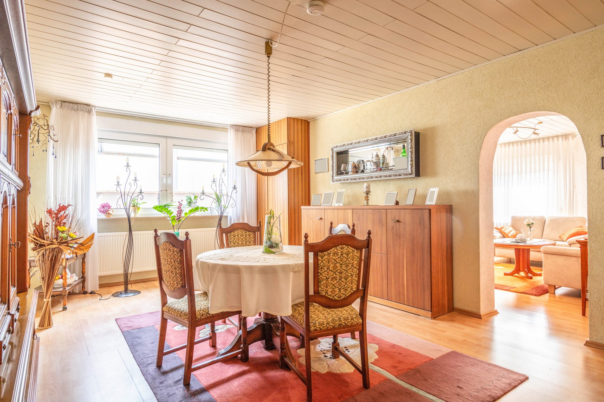 Immobilienangebot - Maintal / Bischofsheim - Alle - Maintal-Bischofsheim: Attraktives Wohn- / Gewerbeanwesen mit großer Freifläche im Gewerbegebiet