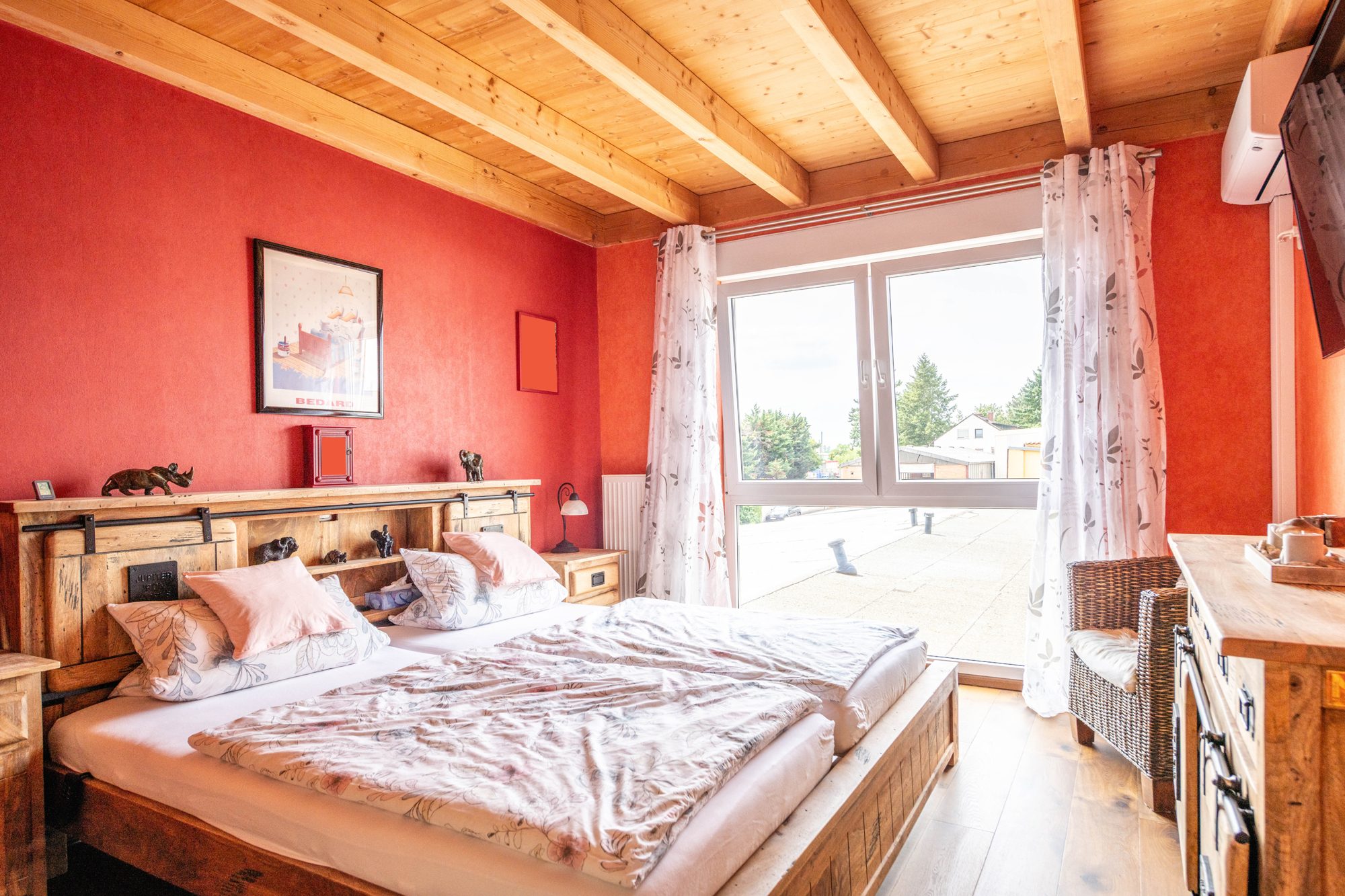 Immobilienangebot - Maintal / Bischofsheim - Alle - Maintal-Bischofsheim: Attraktives Wohn- / Gewerbeanwesen mit großer Freifläche im Gewerbegebiet