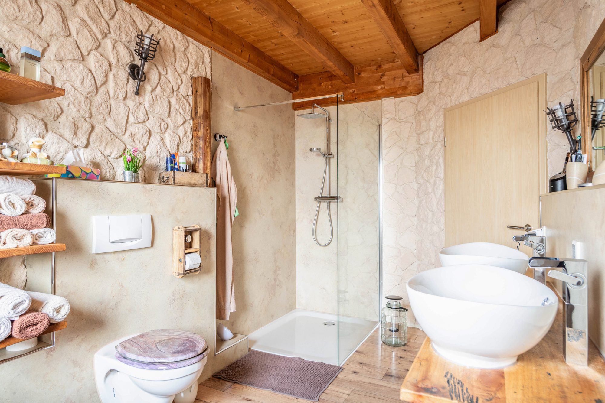 Immobilienangebot - Maintal / Bischofsheim - Alle - Maintal-Bischofsheim: Attraktives Wohn- / Gewerbeanwesen mit großer Freifläche im Gewerbegebiet