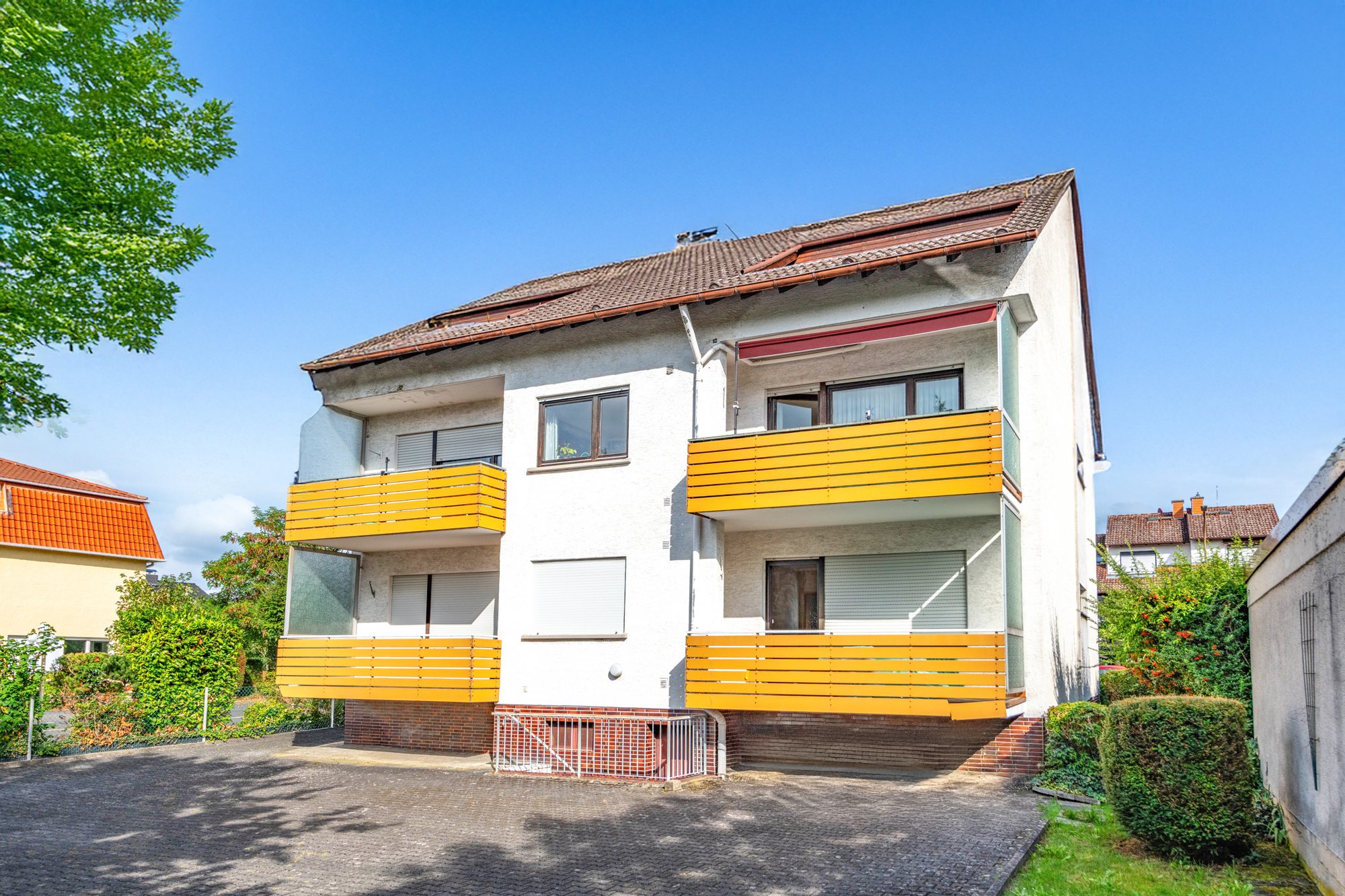 Immobilienangebot - Obertshausen - Alle - Obertshausen: Gemütliche 2-Zimmer-Wohnung mit Dachterrasse in kleiner Wohneinheit und ruhiger Lage