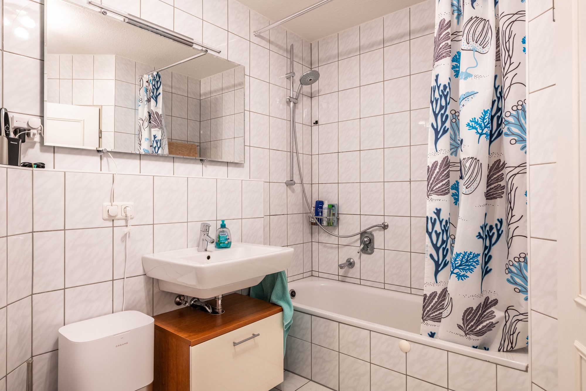 Immobilienangebot - Hanau - Alle - Hanau Innenstadt: Gepflegte, 2-Zimmer-Wohnung mit Balkon und Tiefgaragenstellplatz